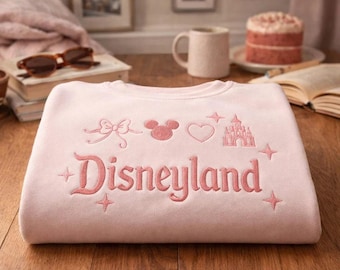 Sudadera de cuello redondo con bordado de Tierra Mágica, suéter con lazo de Castillo Mágico rosa, bonita camiseta navideña, atuendo para una noche de enamorados