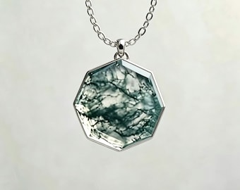 Colar com Pingente Hexagonal, Joia em Prata de Lei com Ágata Musgosa, Colar com Pedra Preciosa Geométrica, Presente Inspirado na Floresta para Mulheres