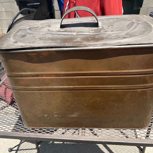 Antique Copper Boiler Wash Tub Basin with Wood Handles 1920's vintage