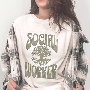 Vintage Social Worker TShirt, Social Work T-Shirt, Social Worker Gift, Retro Social Worker Comfort Colors Tshirt, Therapist Gift, LMSW, LCSW