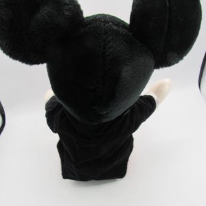 Peluche Mickey Mouse avec smoking Le Royaume magique sur glace de Walt Disney, vintage 1988 image 2