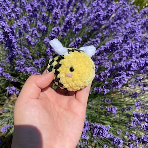MTO: Custom Crochet Bumblebee Plushie Keychain