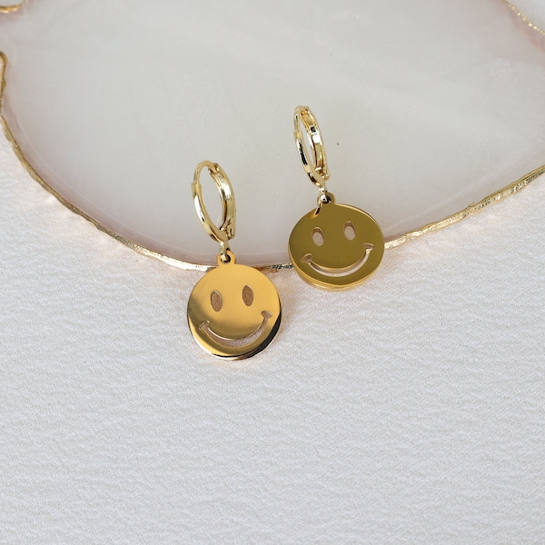 18K Gold Smiley Face Earrings, Happy Face Earrings, Hoop Earrings Handmade Stainless Steel Waterproof Hypoallergenic Earrings Christmas Gift