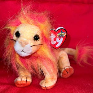 Bushy the Lion •   Beanie Baby