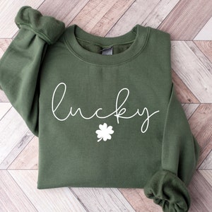 Lucky Sweatshirt, Clover Sweatshirt, St Patricks Day Sweatshirt, Saint Patrick's Pullover, Lucky Sweater, Clovers, Simple Holiday Sweater,