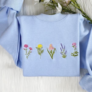 Wildflower Embroidered Sweatshirt | Pinky Flower Embroidered Hoodie | Lavender T-shirt | Cute Embroidered Flower Crew Neck Sweatshirt