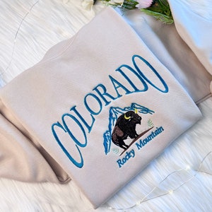 Embroidered Colorado Mountain Sweatshirt with Colorado Bison Embroidered Hoodie | Embroidered Colorado T-shirt Gift for Women and Men