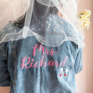 Custom Embroidered Bride Denim Jacket, Custom Bride Jean Jacket, Future Mrs Jacket, Personalized Embroidery Wedding Jean Jacekt,Wedding Gift