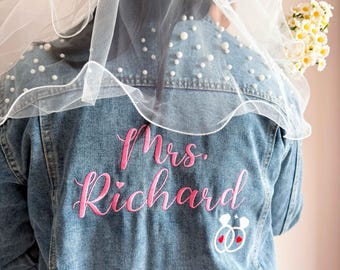 Custom Embroidered Bride Denim Jacket, Custom Bride Jean Jacket, Future Mrs Jacket, Personalized Embroidery Wedding Jean Jacekt,Wedding Gift