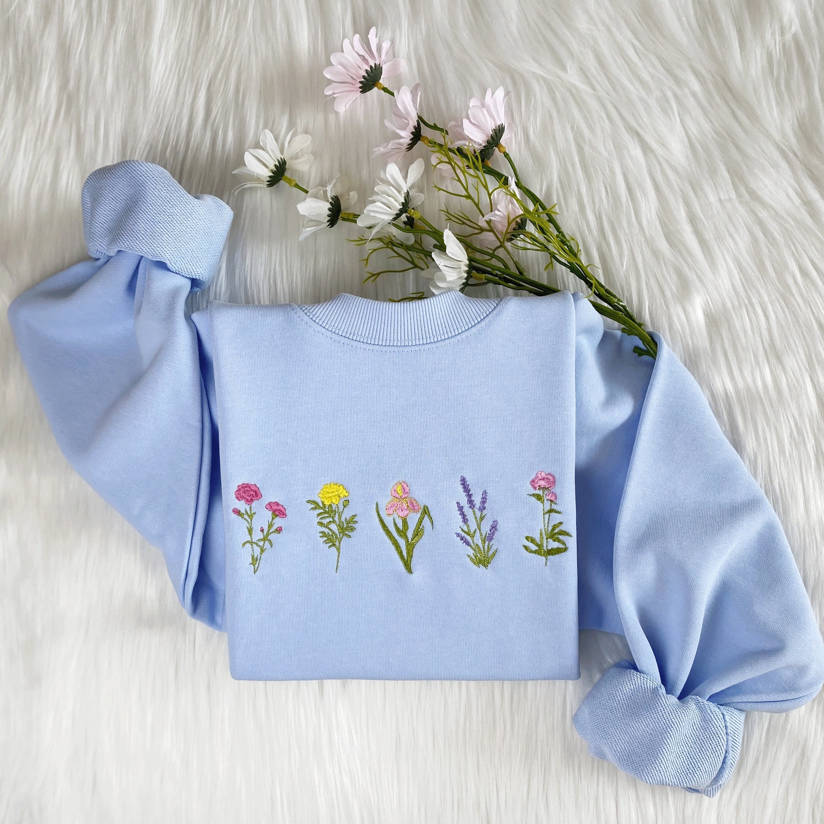 トップス Paprika Thread-Embroidered Sweatshirt Wildflower Embroidered Sweatshirt: Cotton Floral Crew Neck - Etsy