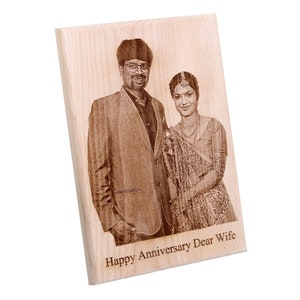 Laser Engraved Photo on Wood: Personalized Portrait, Natural Wood
