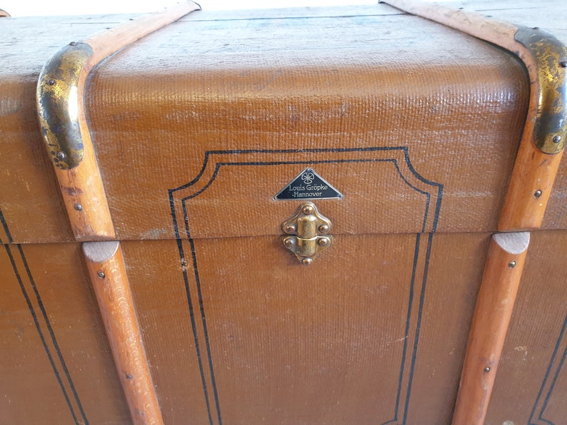 valise à vapeur antique, valise XXL, vieille valise de voyage, coffre, table basse, vintage, shabby chic, rangement, brocante, industriel, maison de campagne image 3
