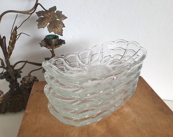 Set: 5 antike französische Glasschalen, Dessertschalen, Salatschalen, Servierschalen, Pressglas, brocante, vintage, shabby chic