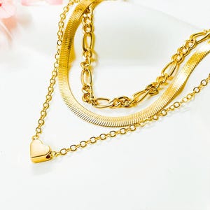 Layered Necklace Set of 3 Heart Pandant Set Layering chain set 18k Gold Plated Necklace Simple Triple Layering Necklace Birthday Gift