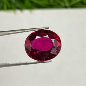 Synthetic Ruby Gemstone | Oval Cut Lab Created Ruby | Loose Red Gem for Jewelry Making | July Birthstone for Rings or Pendants
