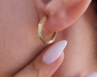 Hexagon Earrings, 14K Gold Hexagon Huggie Earrings, Shiny Huggie Earrings, Hexagon Hoop Earrings, Daily Wear Earrings, Perfect Gift For Her