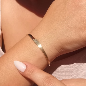 Bracelet articulé en or massif 14 carats, jonc simple en or massif véritable, Bracelet gravé, jonc quotidien pour femme, bracelet pour homme, cadeau parfait