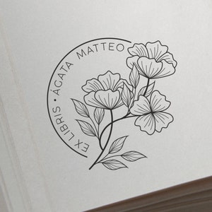 Timbro personalizzato con fiore per libro / Timbro con fiore ex libris / Regalo perfetto per gli amanti della lettura / Regalo perfetto / Timbro con libro