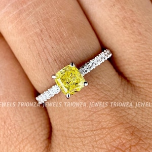 Fake yellow diamond ring best sale