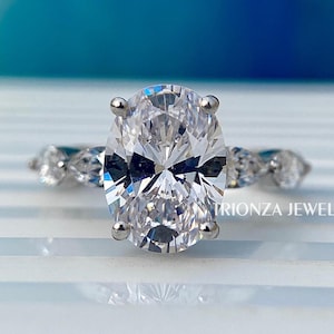 2.5 CT Oval Cut Moissanite Diamond Wedding Ring 14K 18K White Gold Hidden Halo Ring Gift For Her Anniversary Ring Wedding Gift