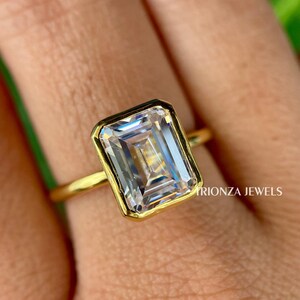 3 CT Emerald Cut Moissanite Bezel Set Solitaire Ring Emerald Cut Solitaire Rings Bezel Set Wedding Ring Solitaire Engagement Rings for Women