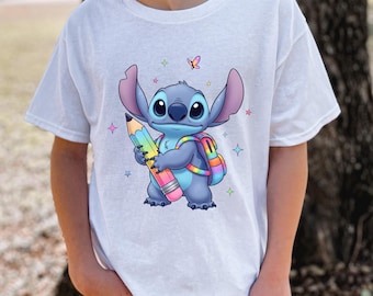 Camiseta infantil Stitch de regreso a clases: adorable camiseta gráfica. Varios colores, tallas XS-XL.
