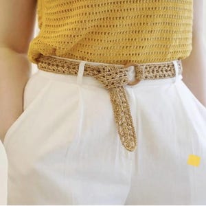 Handwoven Rattan Belt for Women – Boho Crochet-Style Wicker Waist Belt, Adjustable Natural Straw Belt