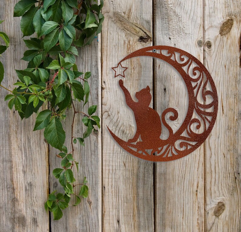 Picking Star Cat Wall Hanging Art, Skeleton Metal Wall Design Decor