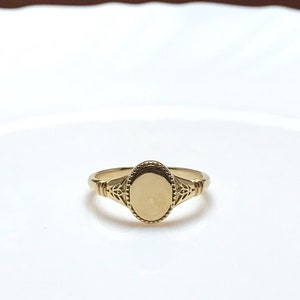 Anillos con inicial de meñique para mujer • Anillo ovalado delicado personalizado en plata de ley • Regalos perfectos para ella • Anillo con letra personalizada • Plata de ley 925