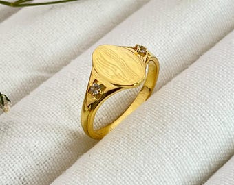 Antique 9ct and Silver Ring, Henry Griffith and Sons, Size O.5 US