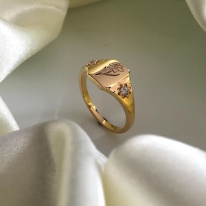 Personalized Birth flower gold ring, Statement flower rings, Dainty Birth flowers ring for women, , Custom flower ring, Minimalist ring