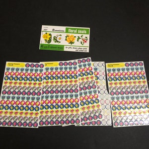 Vintage Lot of 460 Trend Mini Round Spring Flowers Stickers and 29 Floral Seals from Dennison