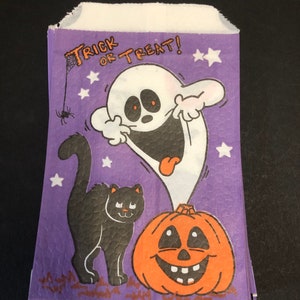 Vintage Fun World Halloween Trick or Treat Bags Black Cat Pumpkin Jack O-Lantern Ghost Lot of 47