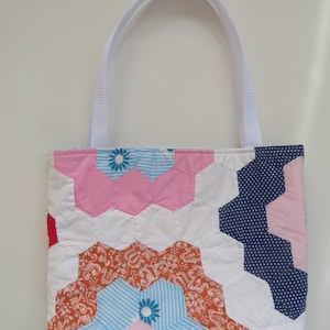Patchwork Quilted Tote Bag: Upcycled Vintage Quilt Purse