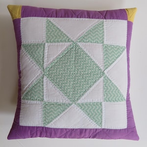 Patchwork Pillow Cover, Vintage Quilt Cushion, Quilted Pillow, Farmhouse Decor, Throw Pillow, 14x14, Farmhouse Decor, Grandma Decor