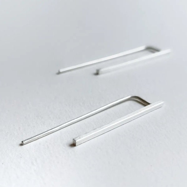 Line collection earring 02- brushed matte finish