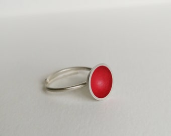 Adjustable matte silver ring (red)