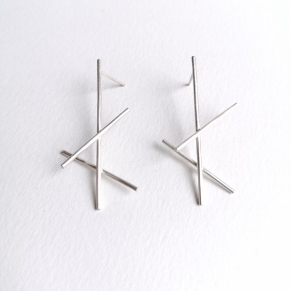 Earrings from the Lines Collection, brushed matte finish_18_