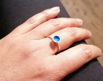 Anello regolabile in argento opaco, globo piccolo (Blu)