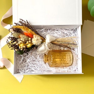 Dried Flower Bouquet with Yellow Glass Bud Vase, Christmas, Birthday, New Home  Gift