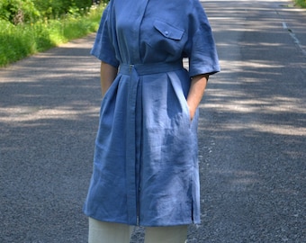 Abito camicia in lino blu – Tunica estiva minimalista, abbigliamento oversize con cintura, abbigliamento naturale fatto a mano da donna