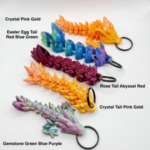 3D Printed Articulated Dragon Keychain – Flexible Fidget Toy Key Ring, Mini Dragon Figurin, Fantasy Gift for Gamers Book Lovers  Dragon Fans
