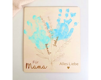 Schild Mutter oder Oma personalisierbar mit Namen - Geschenk - Blumenstrauß - Handabdrücke - Holz - Muttertag