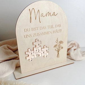 Schild Mutter Puzzle personalisierbar mit Namen Geschenk zum Muttertag Mama du bist das Teil, das uns zusammen hält aus Holz Rosé Gold 4 Teile