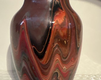 Acrylic vase pour (1)