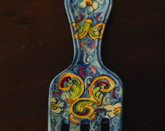 Hand painted ceramic spoon rest
