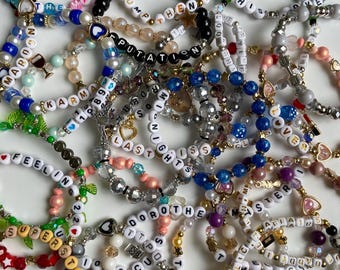 5 Pulseiras da Amizade da Era TS Misteriosa