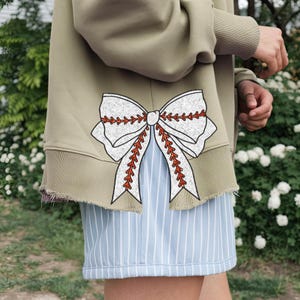 Sport Side Bow Applique Side Bow Machine Embroidery Designs Wide Ribbon Sports Girly Bow From 4 To 9 Inches Sweatshirt Seam Side Bow