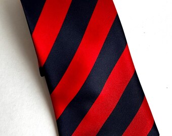 Mercedes High Fashion Myung Ju Silk Mens Neck Tie; Hand Made, 100% Silk; Classic Geometric Design; Diagonal Stripe in Red and Navy.