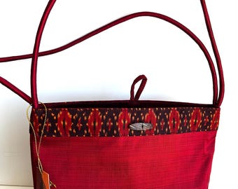Cambodian Handmade Silk Hand Bag: Vintage Artisans D'Angkor